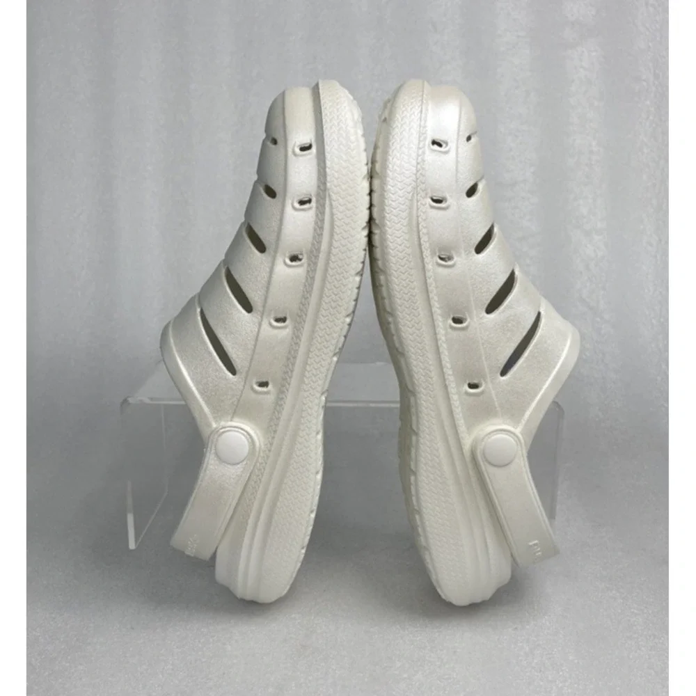Rugged Shark Eva White Pearl Clogs Slip on Sandals Girls Size 2 NEW